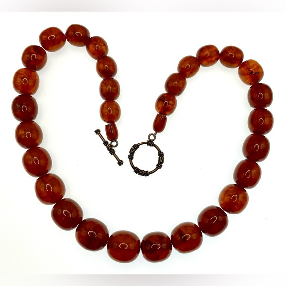 Vintage Gorgeous Amber Lucite Large Beaded Statement Necklace 24” - Picture 5 of 9